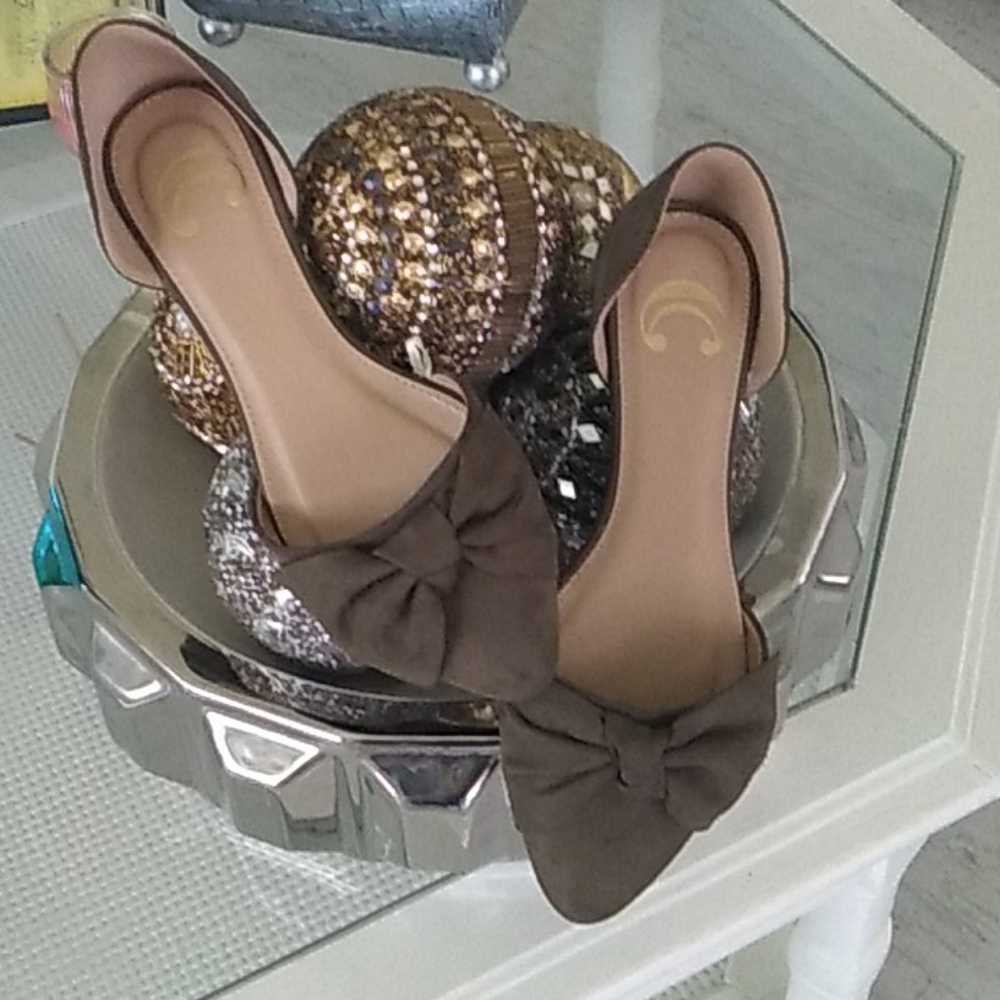 Brown flats
